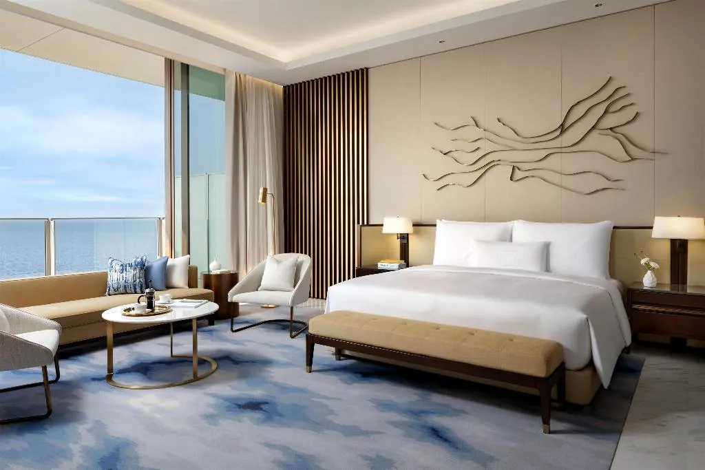 Room WITH VIEWS Room, Atlantis, The Royal, Dubai