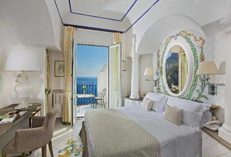 Room, Villa Franca, Naples