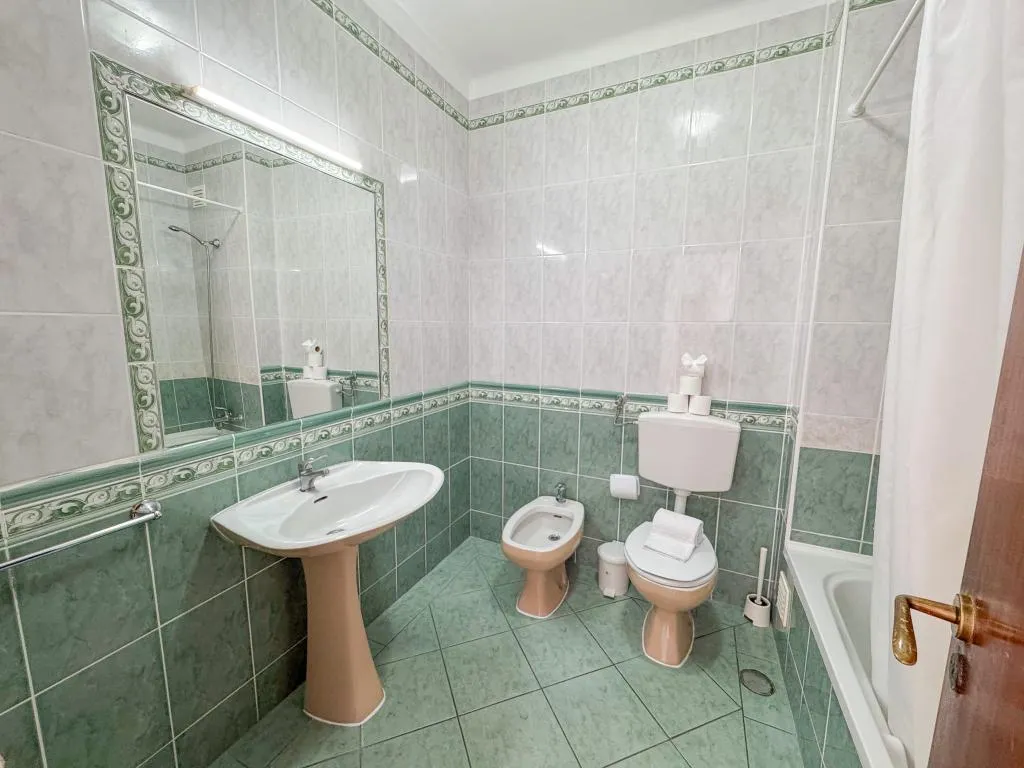 APARTMENT TWO BEDROOMS Room, Cerro Atlantico by Umbral, Algarve