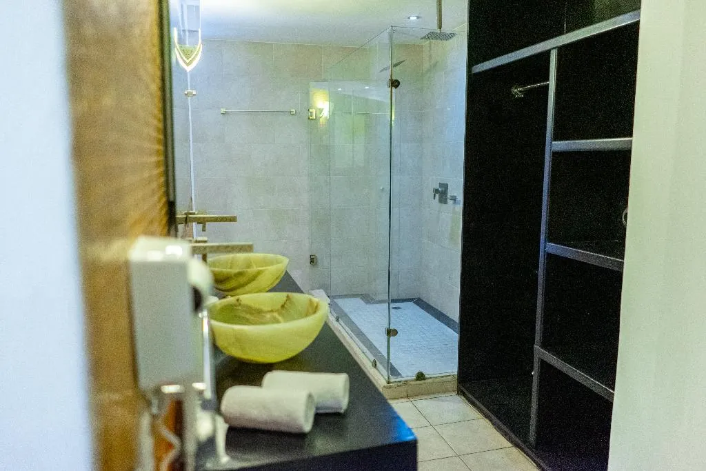 Room KING SIZE BED Room, In Fashion Hotel and Spa, Playa Del Carmen