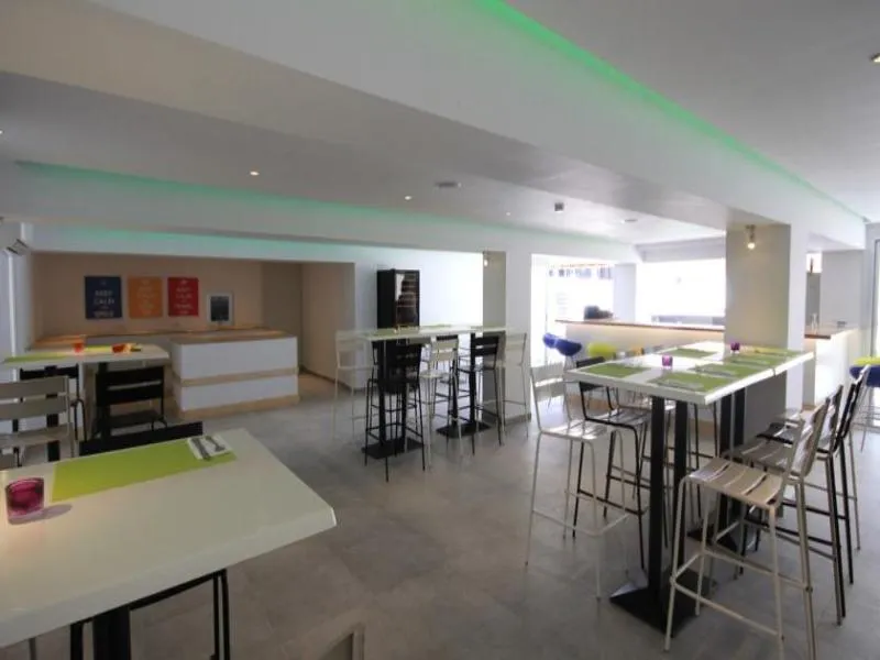 Restaurant, Sea Cleo Napa Hotel, Cyprus