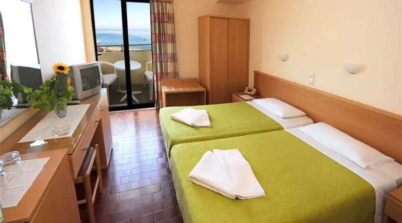 Room, Nafsika, Rhodes