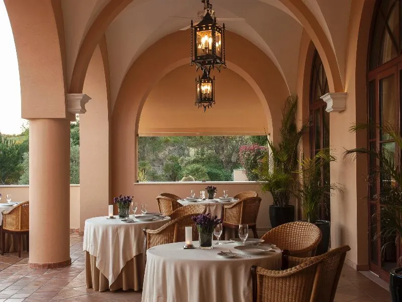 Restaurant, Monte Rei Golf & Country Club, Algarve