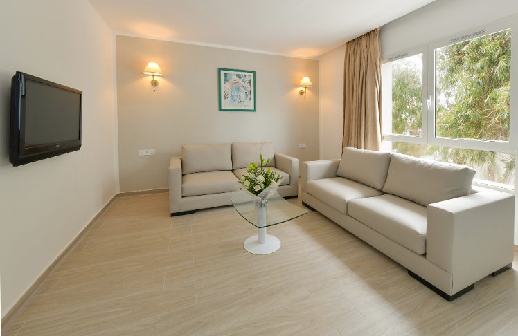 Palm Inn, Tunisia