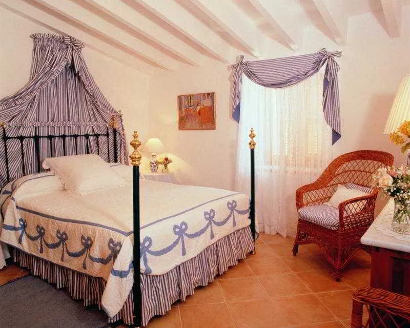 Room, Scott's, Majorca