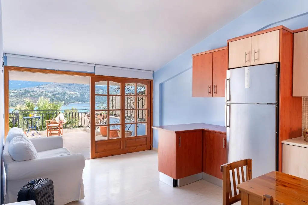 APARTMENT TWO BEDROOMS ONE BATHROOM Room, Europe Hotel, Kefallinia