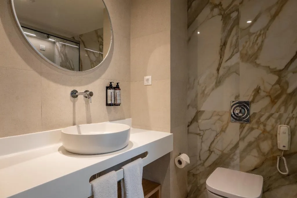 Double or Twin SEA VIEW Room, Iberostar Waves Creta Panorama & Mare, Crete