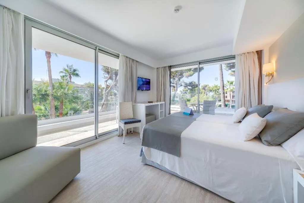 JUNIOR SUITE STANDARD Room, Playa Esperanza Resort, Majorca