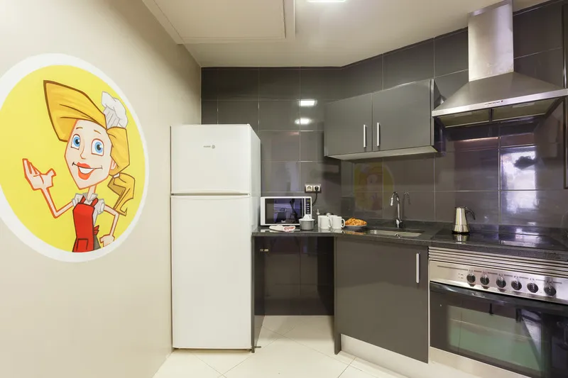 APARTMENT CAPACITY 6 Room, AinB Eixample-Miro Apartments, Barcelona