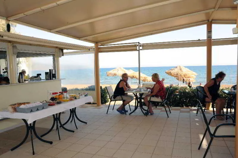 Bar, Esperides, Crete