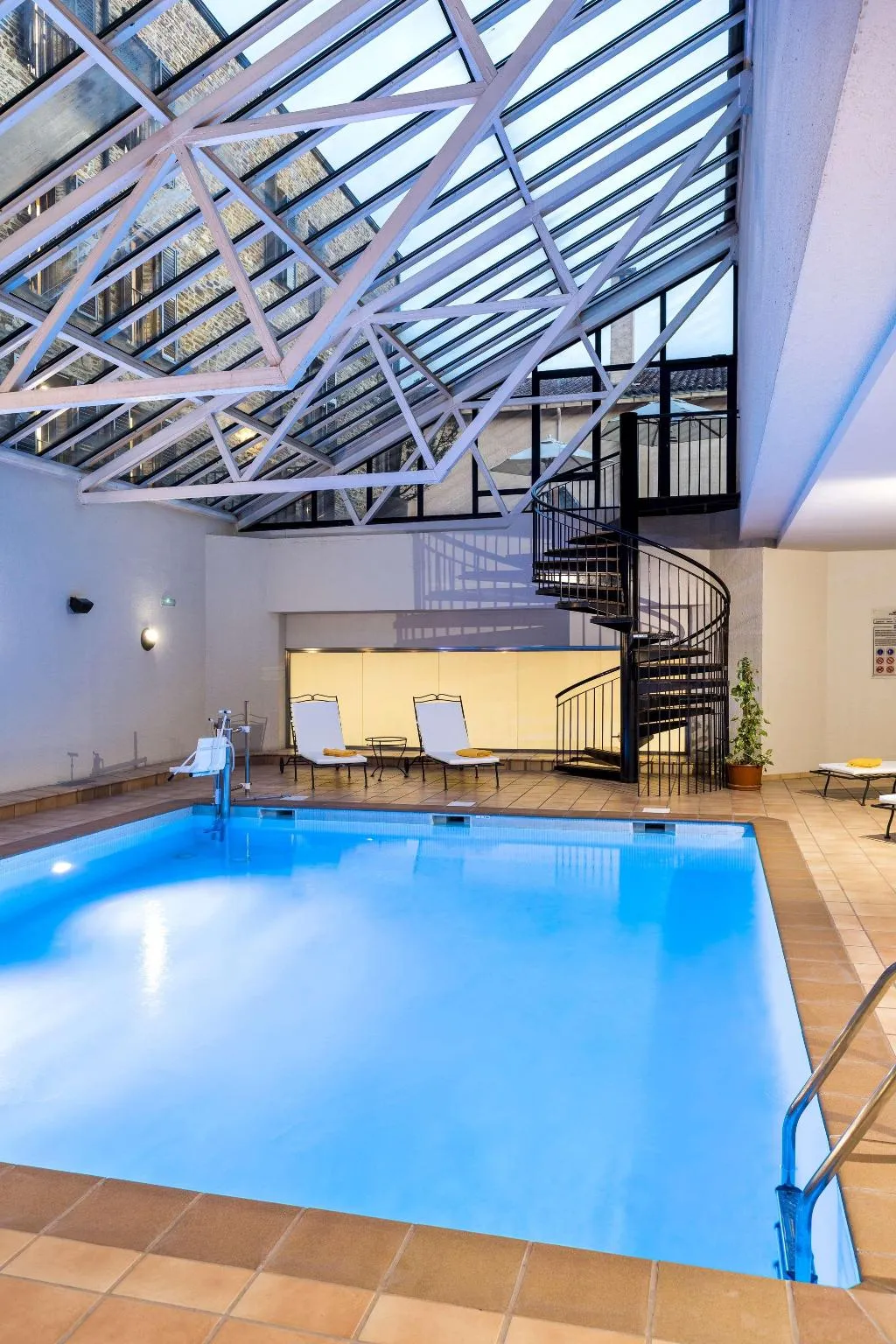 Pool, Parador de la Seu d'Urgell, Costa Brava