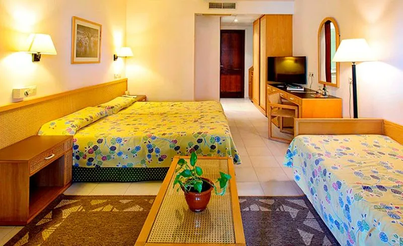 Room, PortBlue Club Pollentia Resort & Spa, Majorca