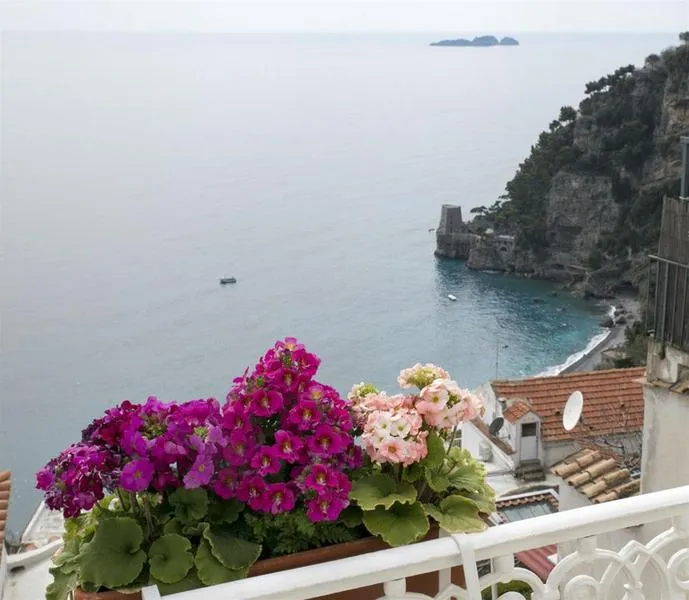 General view, B&B Casa Nilde Positano, Naples