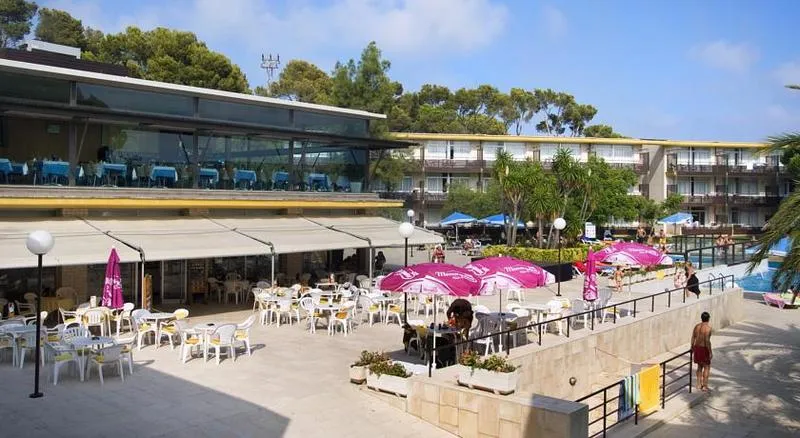 Terrace, Comtat Sant Jordi, Costa Brava