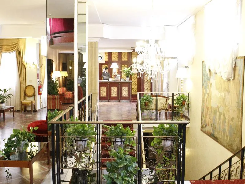 Lobby, LH Grand Hotel Hermitage, Rome