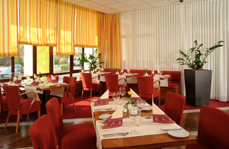 Restaurant, Amber Econtel Berlin Charlottenburg, Berlin