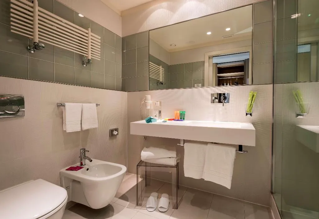 TWIN ECONOMY Room, Devero Hotel & Spa, BW Signature Collection, Milan