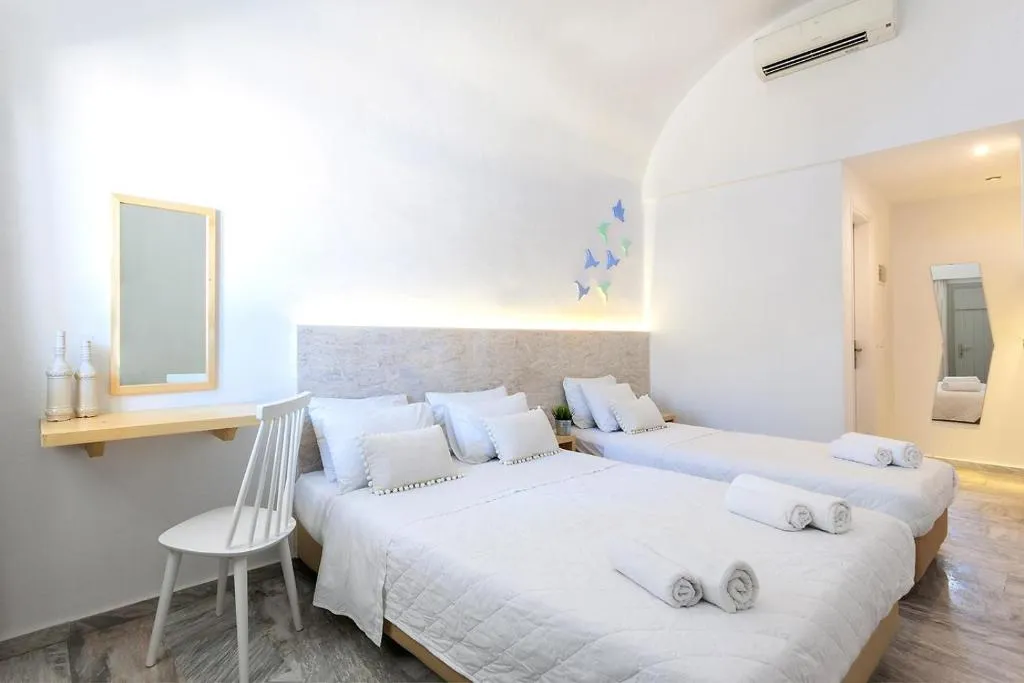 TRIPLE STANDARD Room, Scorpios Beach Hotel, Santorini