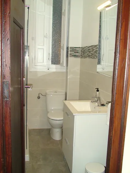 APARTMENT CAPACITY 6 THREE BEDROOM Room, Coroa Malvarrosa, Valencia