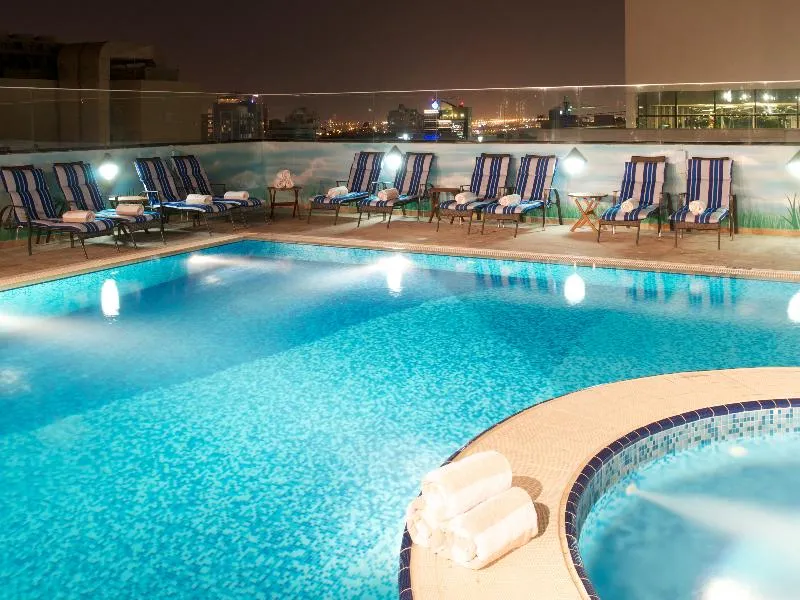 Pool, Montreal Barsha Hotel, Dubai