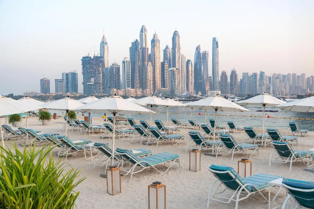 Beach, Hilton Dubai Palm Jumeirah, Dubai