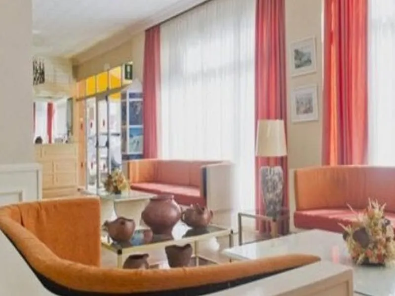Lobby, Trovador, Tenerife