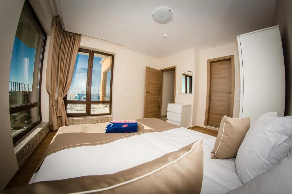 APARTMENT THREE BEDROOMS Room, Premier Fort Beach Hotel, Bourgas
