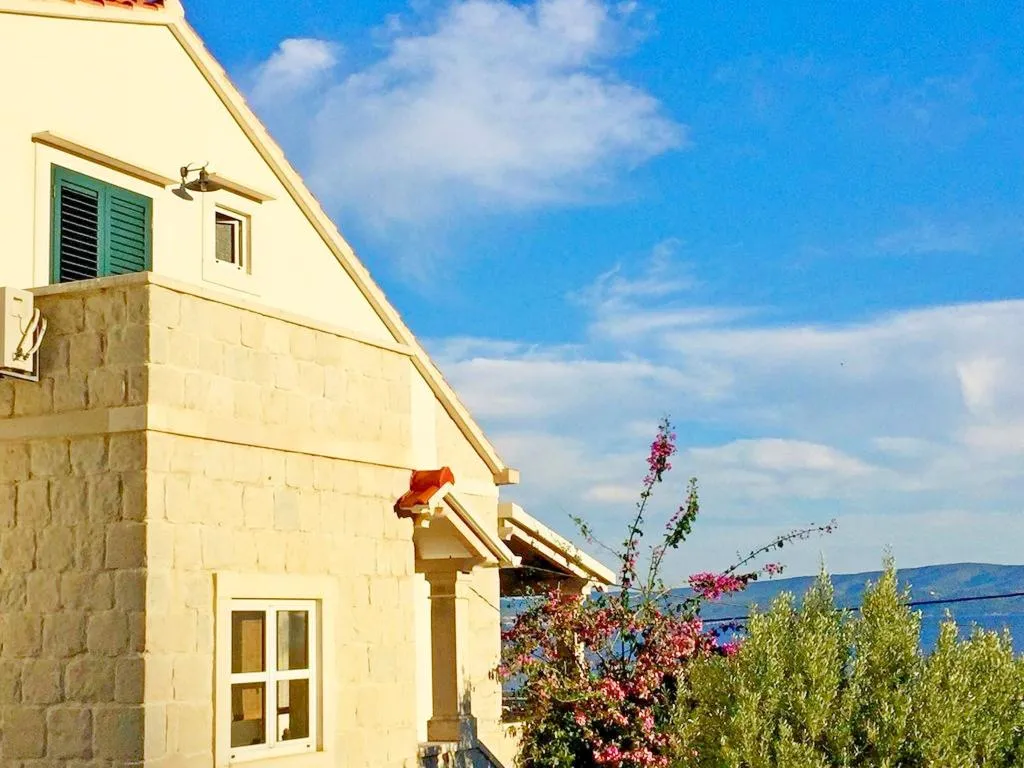 APARTMENT CAPACITY 2 Room, Apartments Iskra Duce, Split