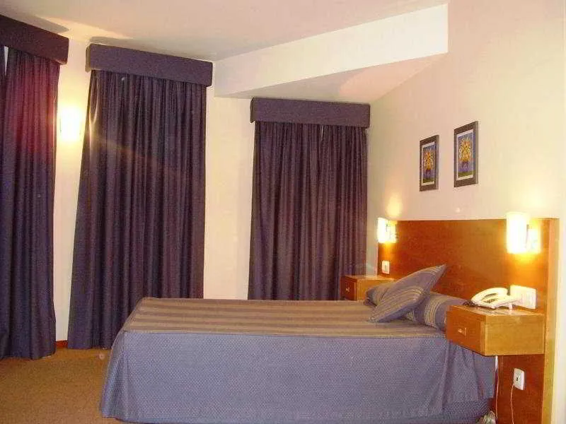 Room, Das Taipas, Porto