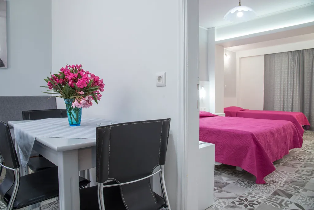 APARTMENT SUPERIOR CAPACITY 4 Room, Byron Apartments, Kos