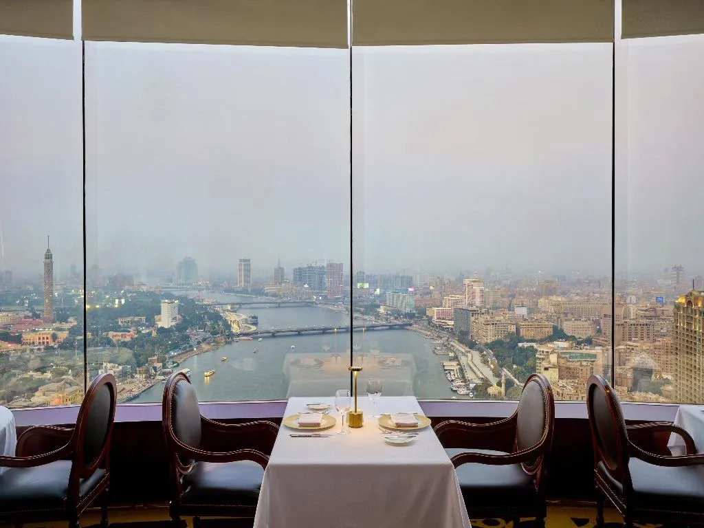 Restaurant, Hilton Cairo Grand Nile, Cairo