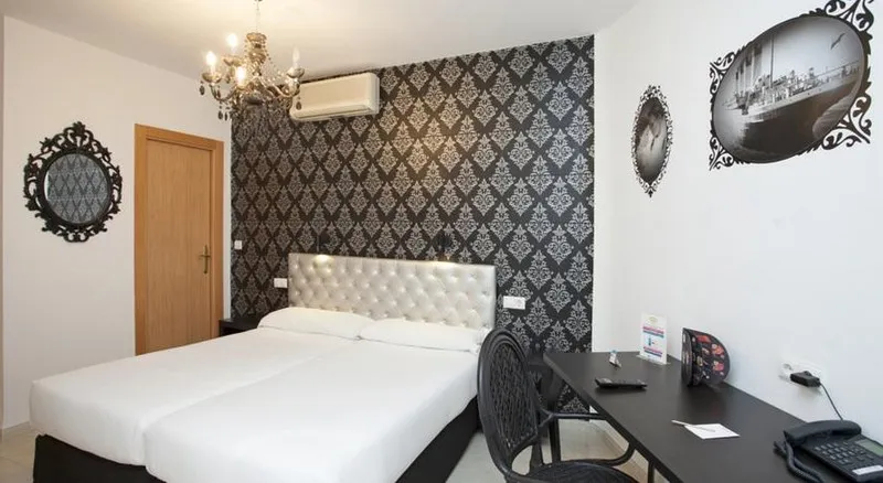 TWIN INNER Room, Casual Del Cine Valencia, Valencia