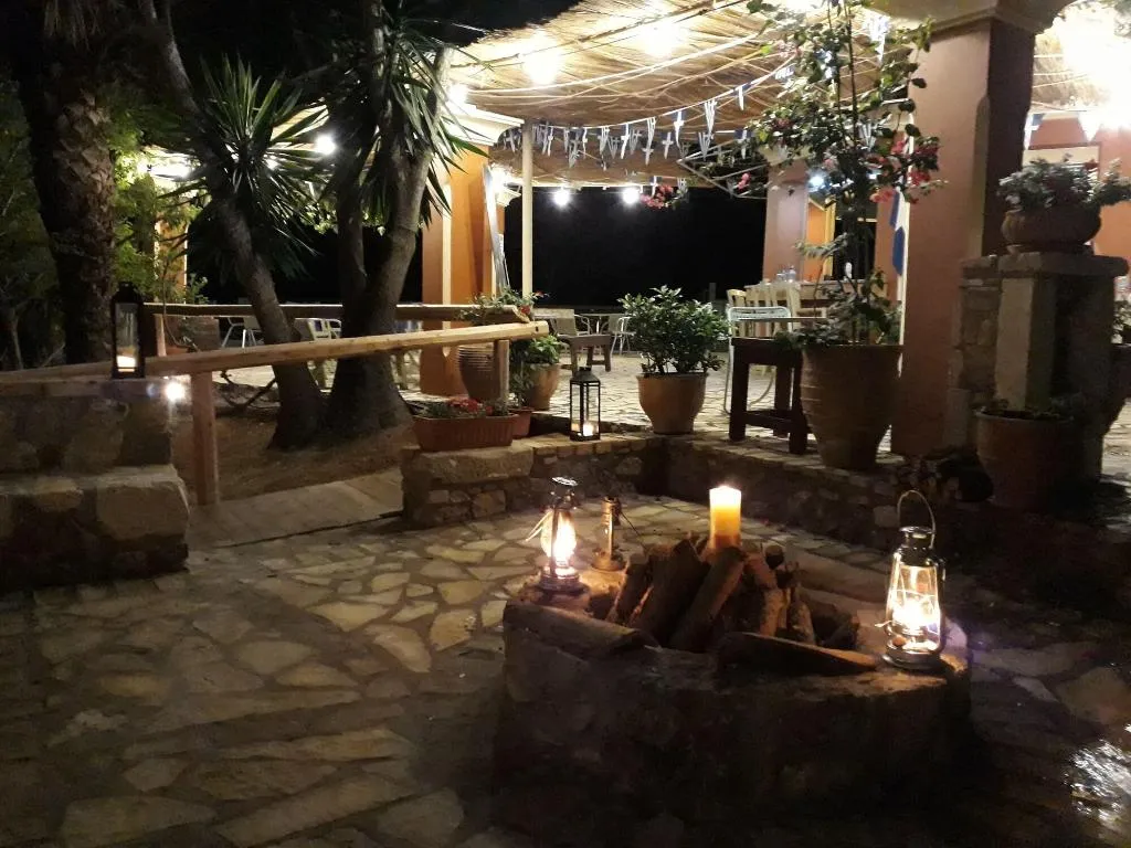 Restaurant, Pierhouse Hotel In Gouvia, Corfu