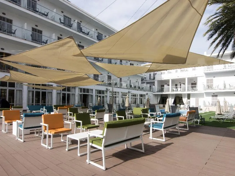 Terrace, Eix Alcudia Hotel +18, Majorca