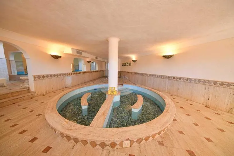 Sports and Entertainment, Grand Hotel Terme Di Augusto, Naples
