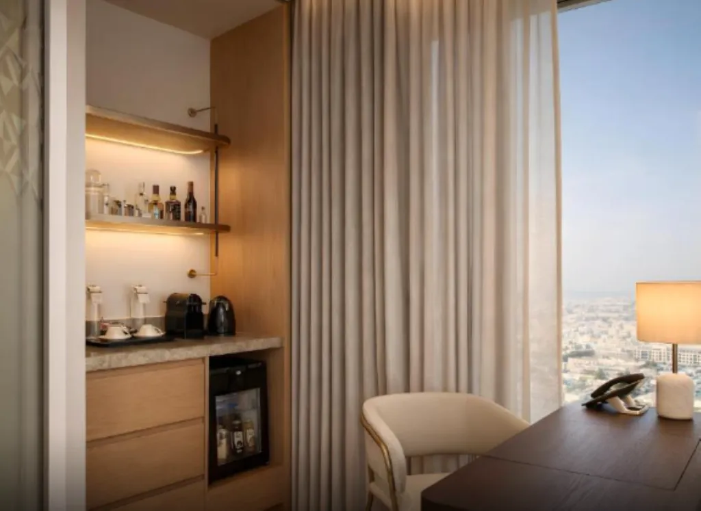 Double or Twin PREMIUM Room, The H Dubai, Dubai