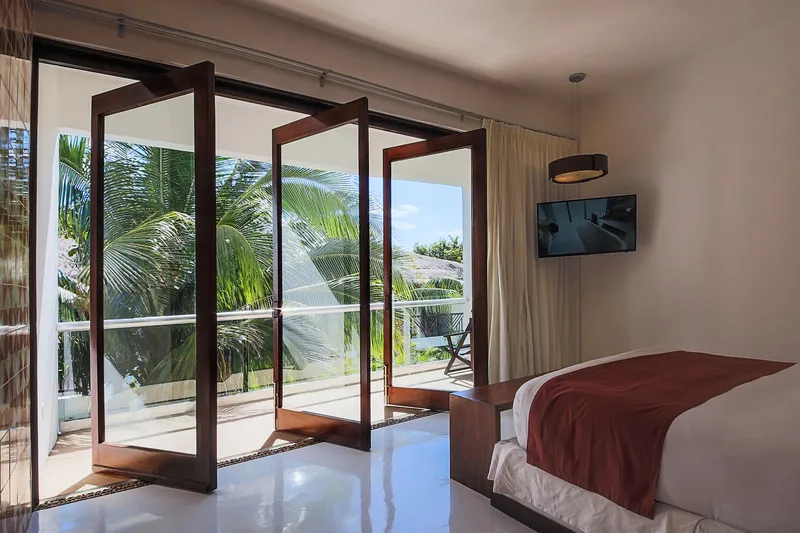 DOUBLE GARDEN VIEW Room, Le Reve by MIJ Beachfront Hotel, Playa Del Carmen