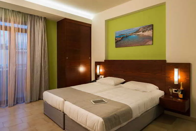 Room, Oscar Suites & Village, Crete
