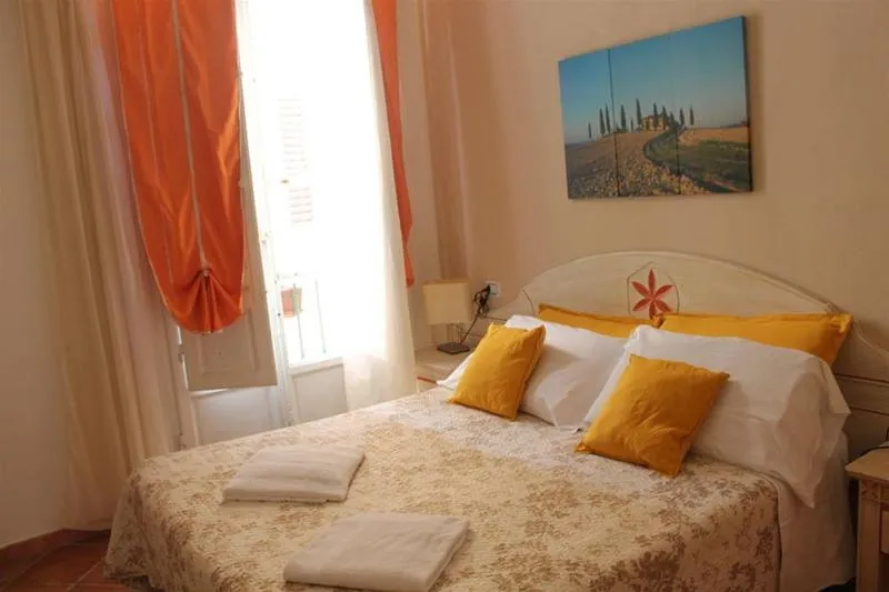 General view, Cicerone Guest House, Florence
