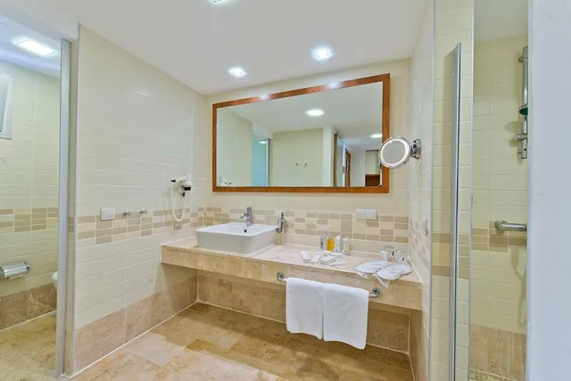 SUITE DELUXE WITH JACUZZI Room, Liberty Lykia Adults Only (+16), Dalaman