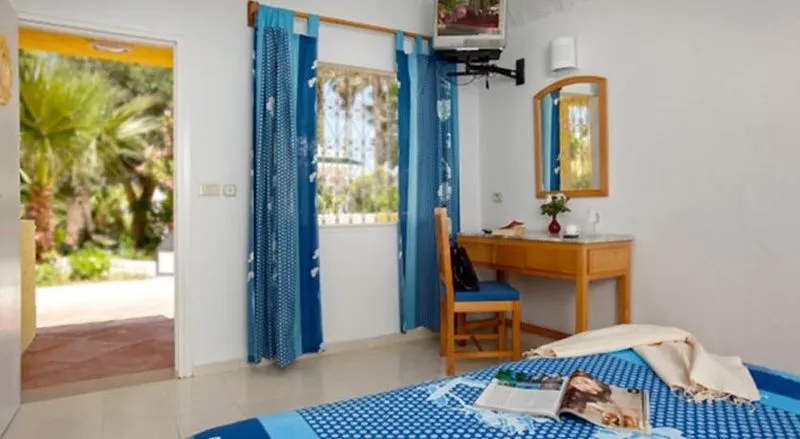 Room, Samira Club, Tunisia