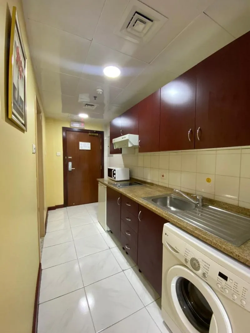 STUDIO DELUXE Room, Desert Rose Apartments, Dubai