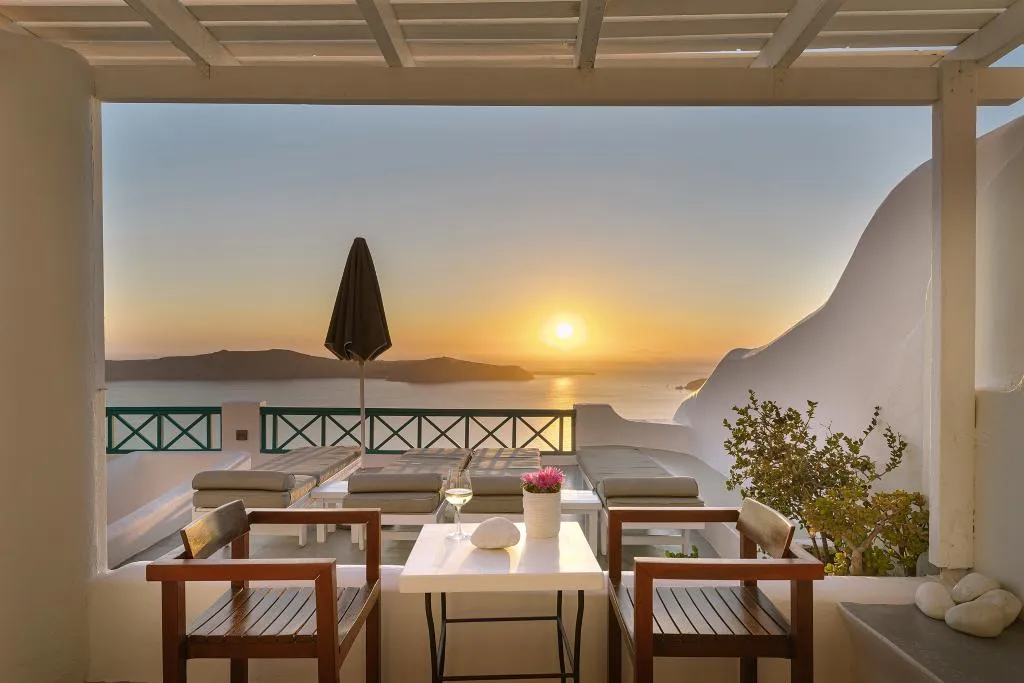 JUNIOR SUITE OCEAN VIEW Room, Afroessa Hotel, Santorini