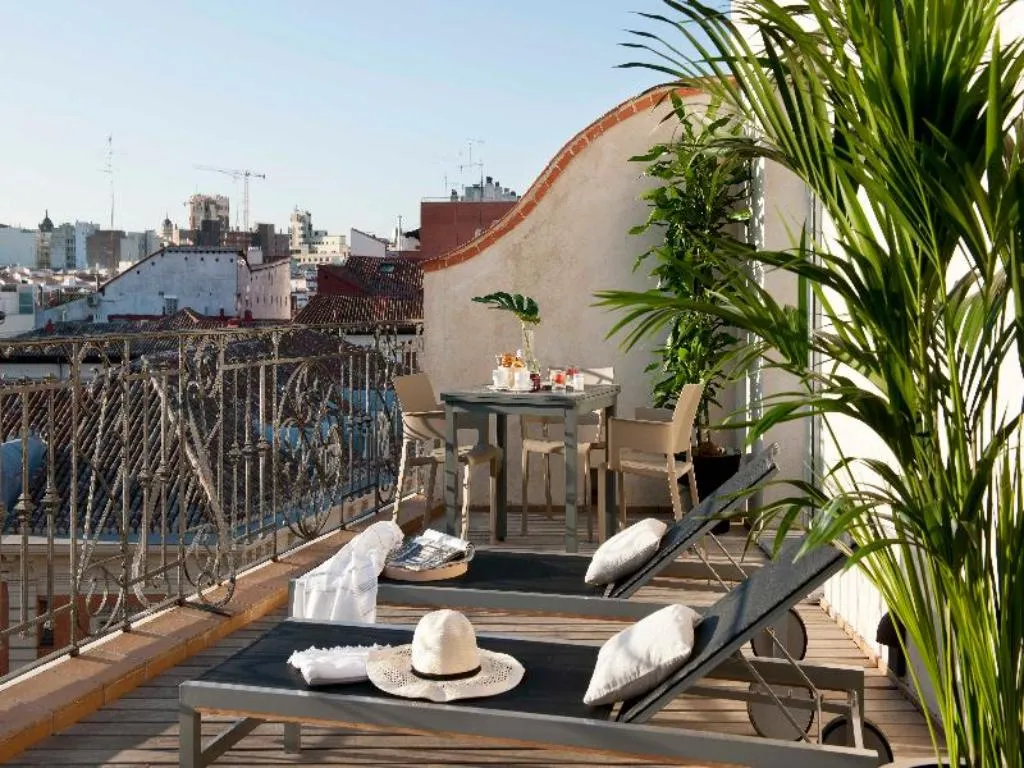 APARTMENT PENTHOUSE Room, Eric Vokel Madrid Suites, Madrid