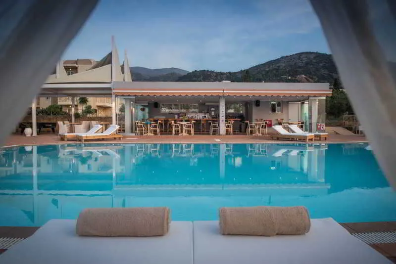 Bar, Notos Heights Hotel & Suites, Crete