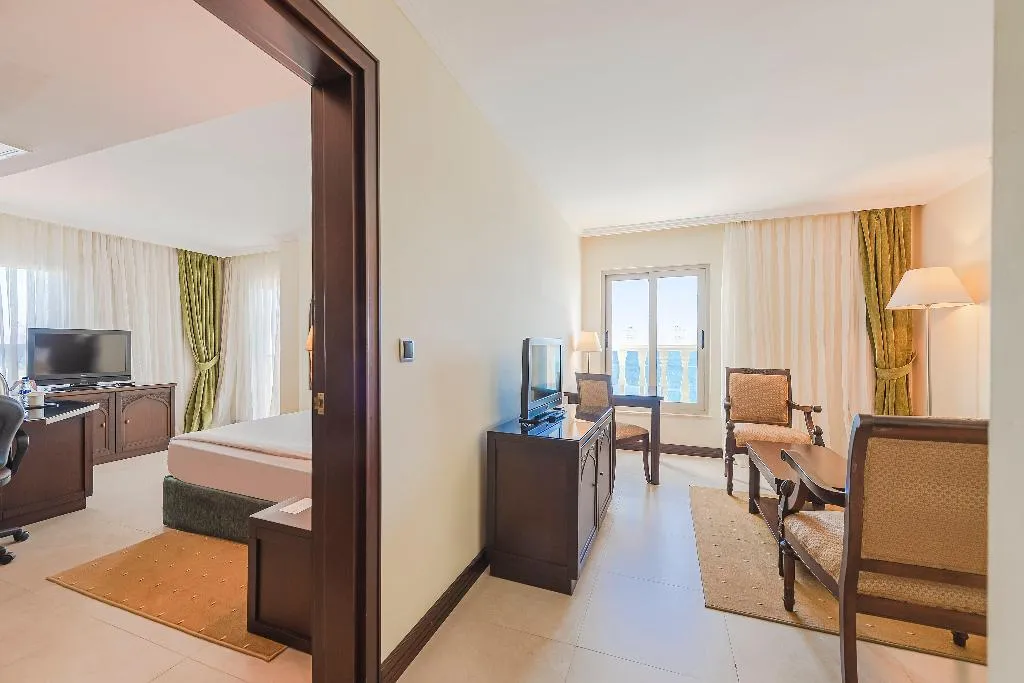 SUITE SEA FRONT Room, Crowne Plaza Antalya, Antalya