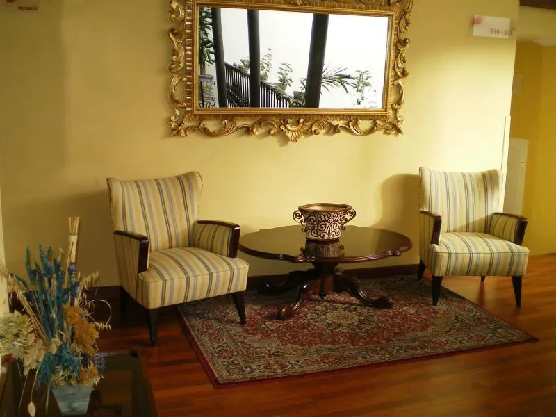 Lobby, Abanico, Seville