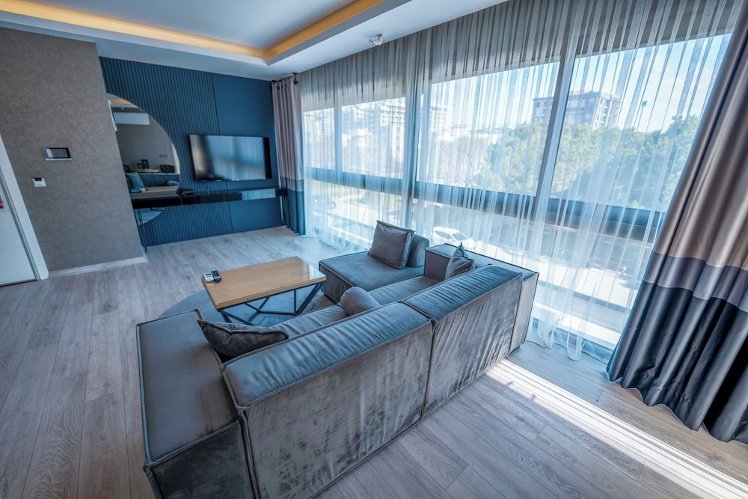 Marlen Hotel Bayraklı, Izmir