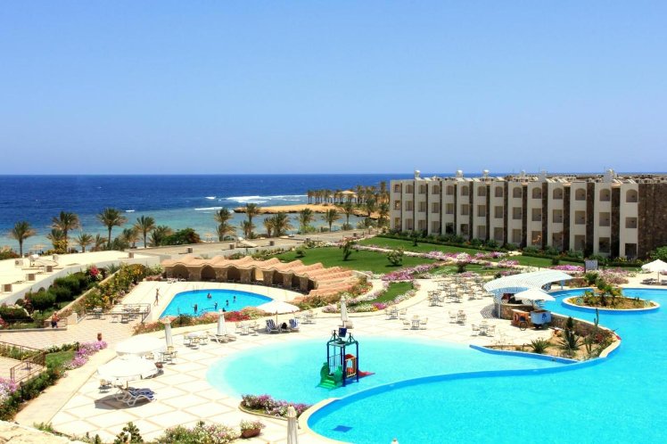 Royal Brayka Beach Resort, Red Sea Riviera