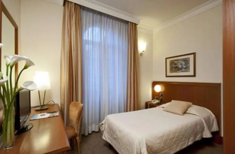 SINGLE SUPERIOR Room, Ponte Sisto, Rome